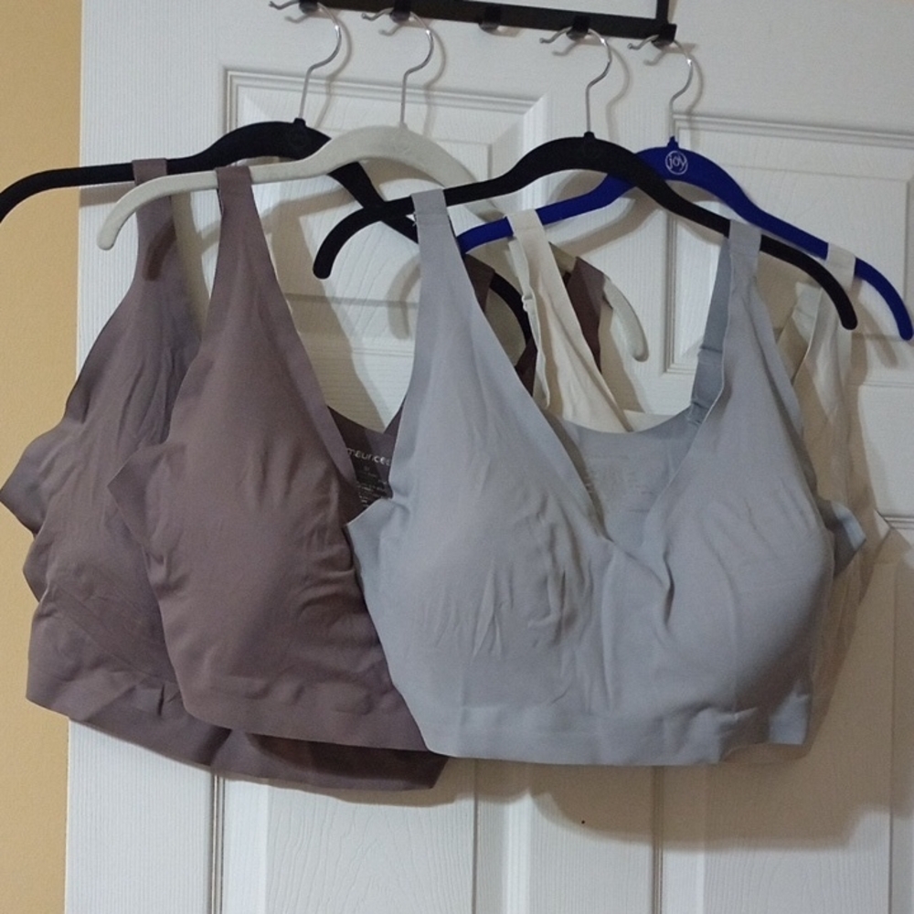 Maurices Invisibliss Adjustable Strap Bralettes Plus 3x